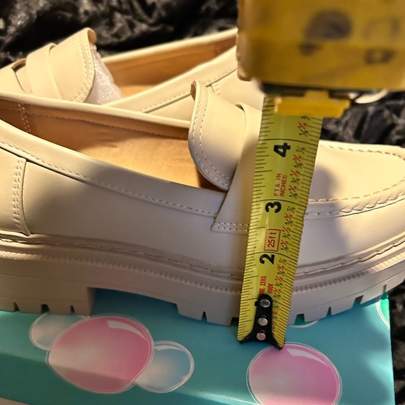 Soda Eureka Penny Loafers Size 8 New In Box - Picture 8 of 11